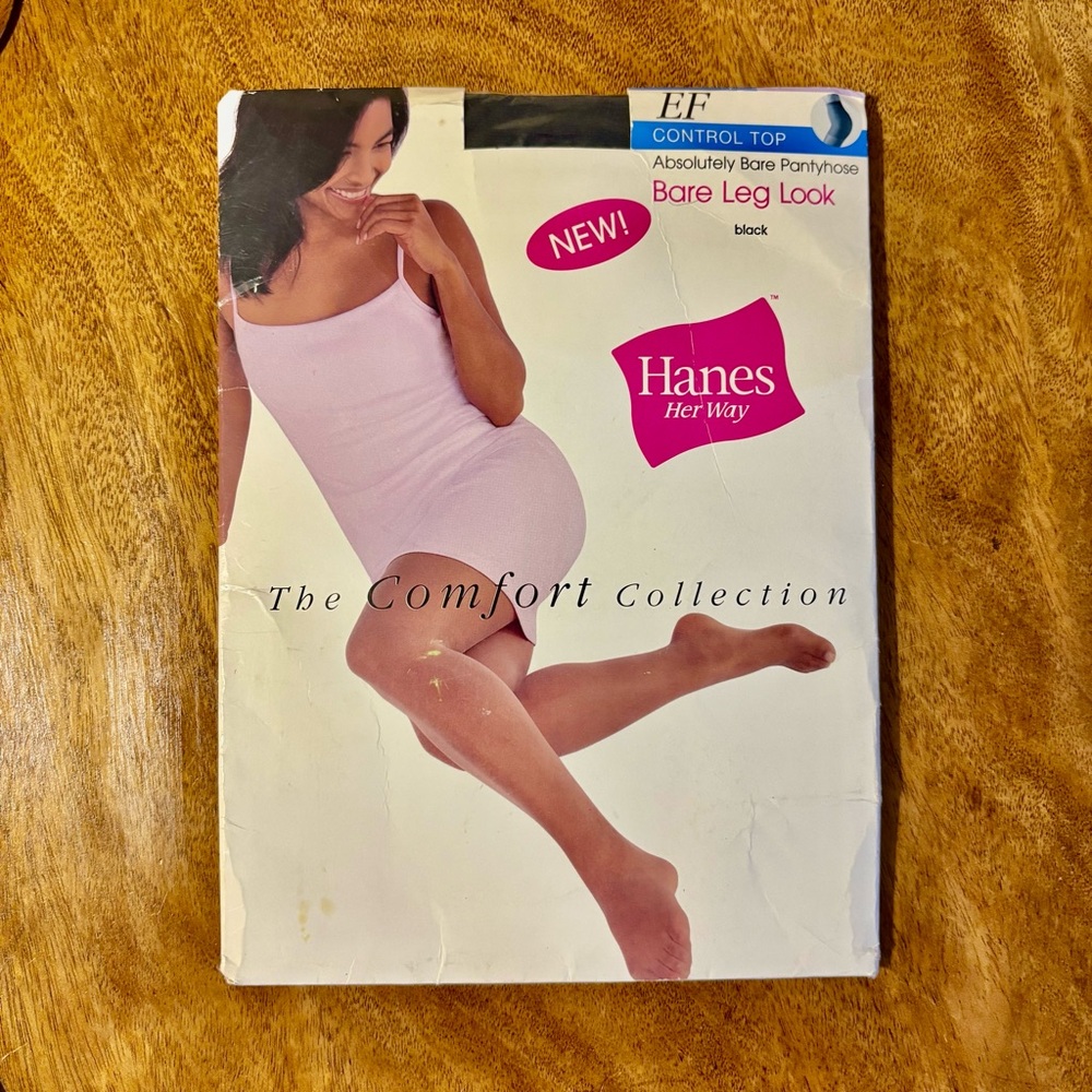 NWT Hanes Absolutely Bare Black Control Top Pantyhose Bare Leg Look, Size EF